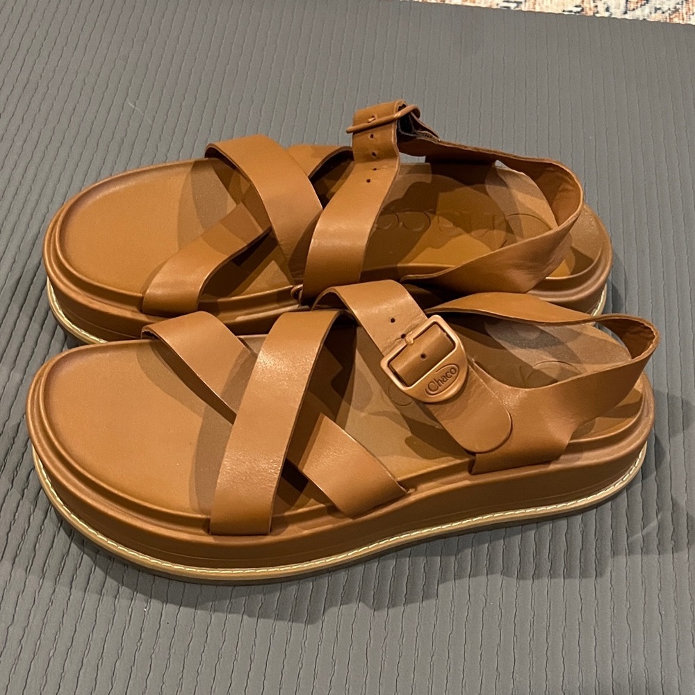 Chaco womens chunky strappy tan Leather sandals   size 9 - Picture 5 of 11